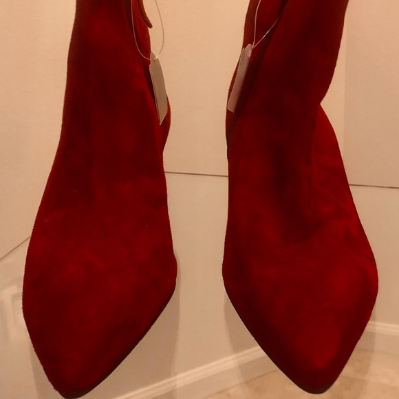 Ankle Boots - Picture 2 of 3